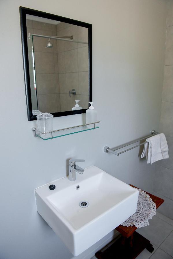 Plumbago Cottages 로버슨 외부 사진